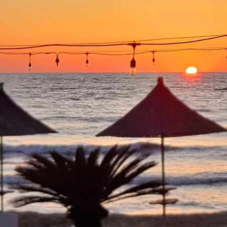 Azure Sands Apartman