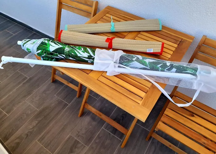 Azure Sands Apartment *